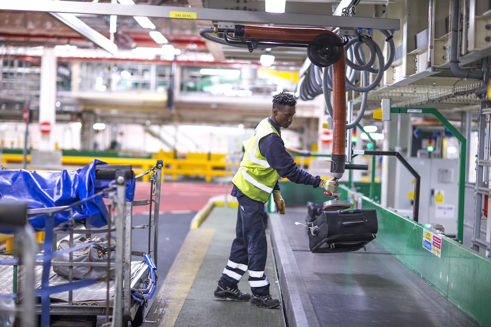 Vaculex Lifting Solutions for Baggage Handling Vacuum Baggage Lifters