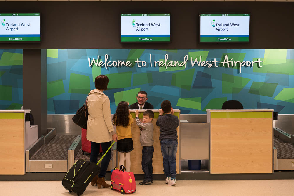 Airport Management Systems Airport Information Systems (AIS)