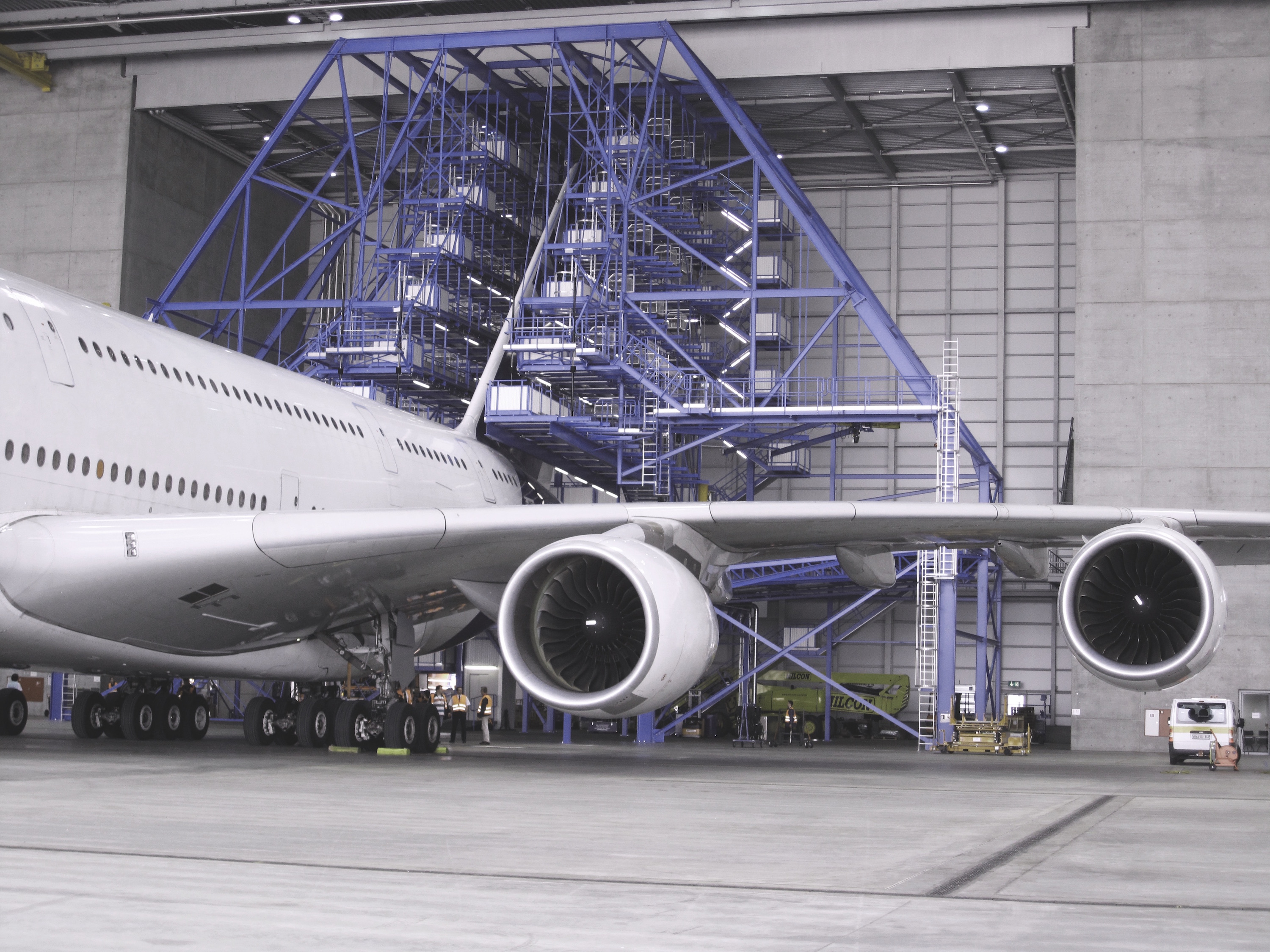 NIJL Aircraft Docking Aircraft Access Stands and Docking Systems