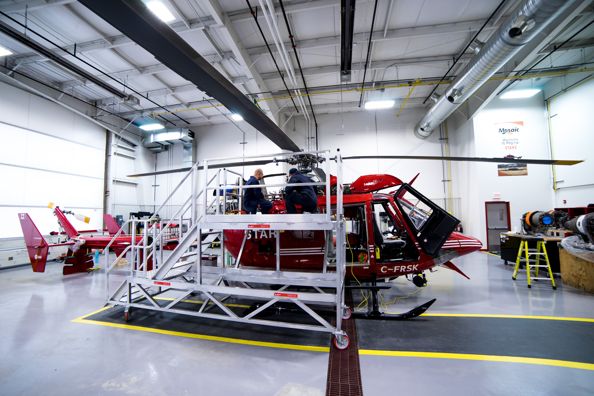 Maintenance stands, platforms, and specialised ladders SafeSmart