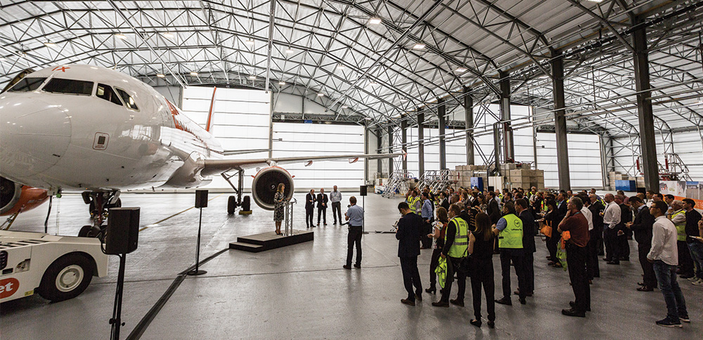 rubb-easyjet-opening-day1