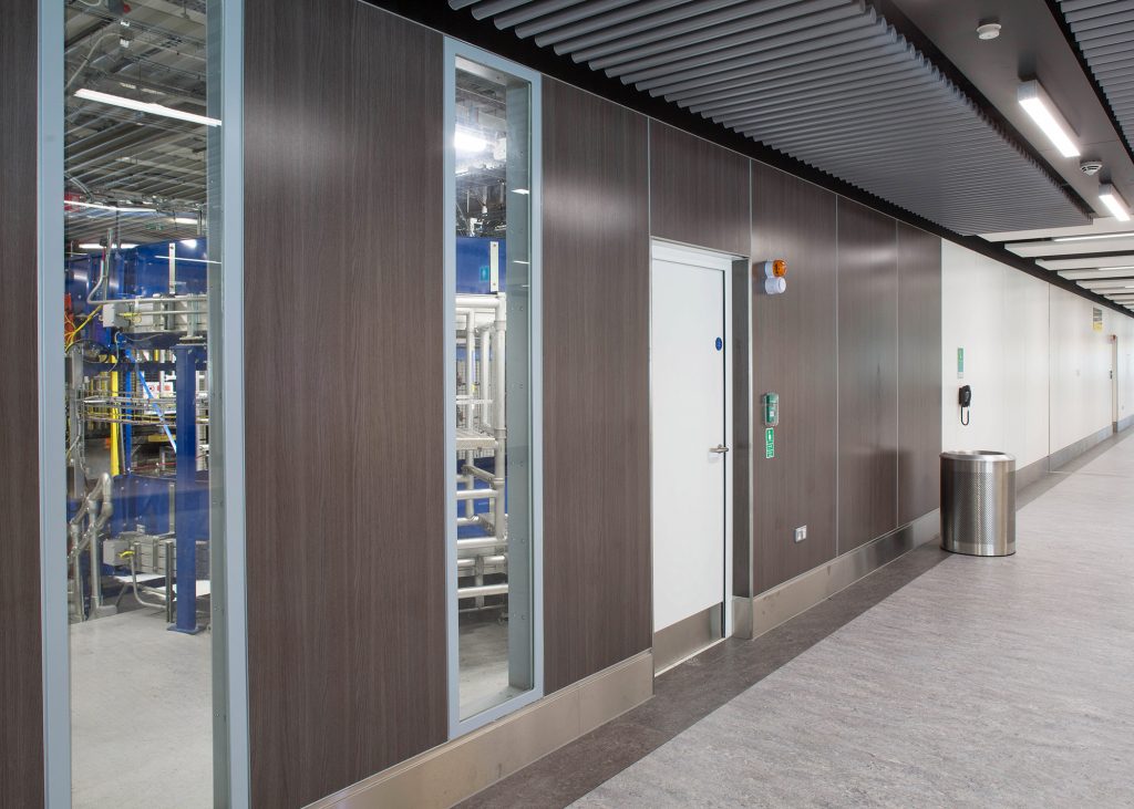 beumer-pr-nov16-2-cri163-gatwick-ebs-pic2hi