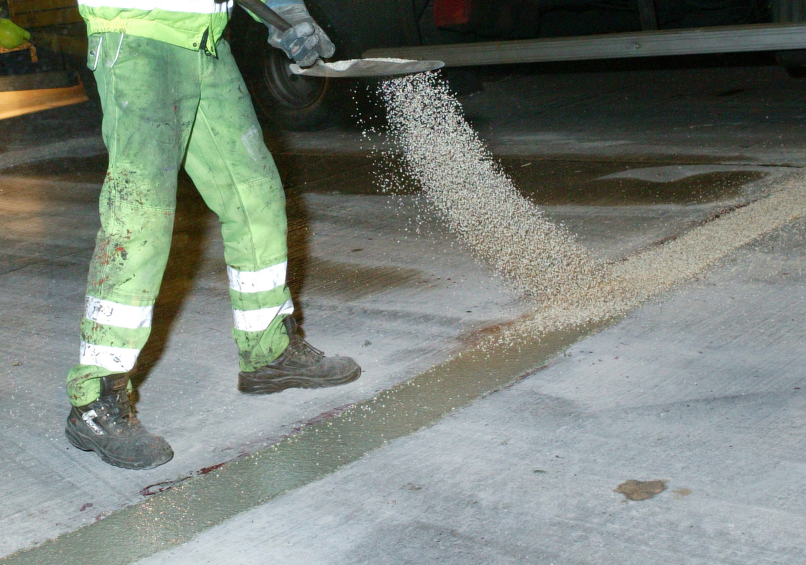 Castle & Pryor Ltd Airport Concrete Diamond Drilling and Saw Cutting