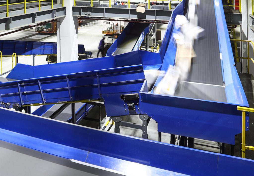 Save energy with the right conveyor belt