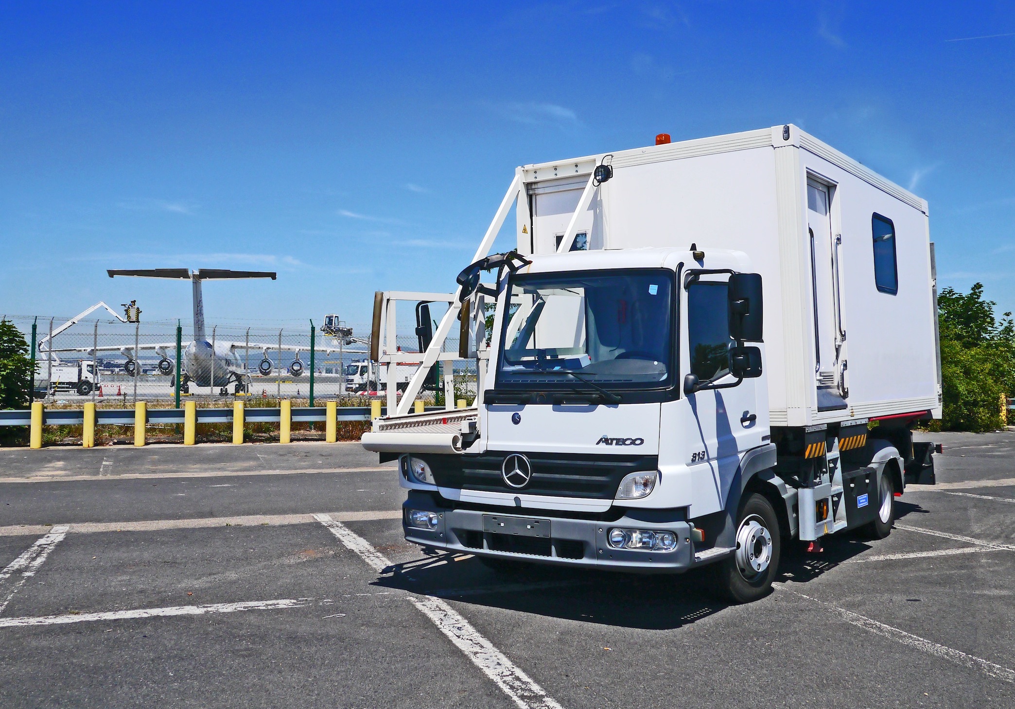 Download Used & Overhauled GSE - ATLAS AVIA - Highloaders, MockUp ...