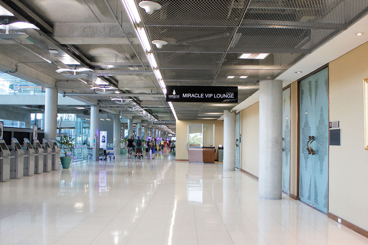 Bangkok Airport 3 - Airport Suppliers