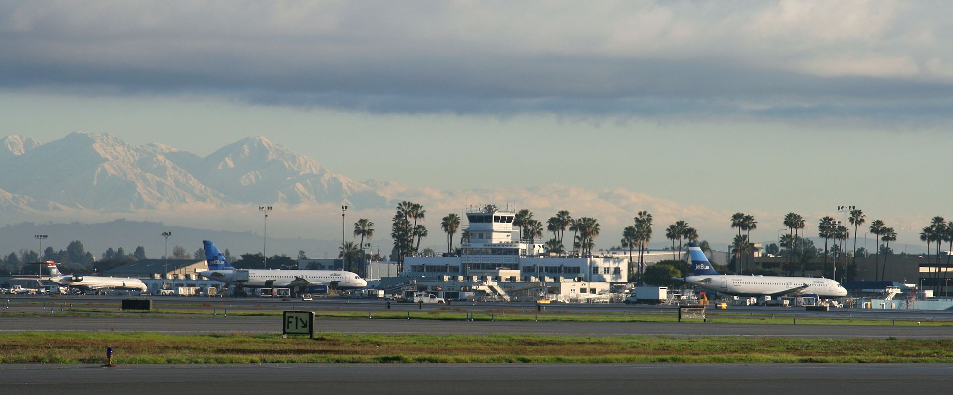 Long beach Airport 1 Airport Suppliers