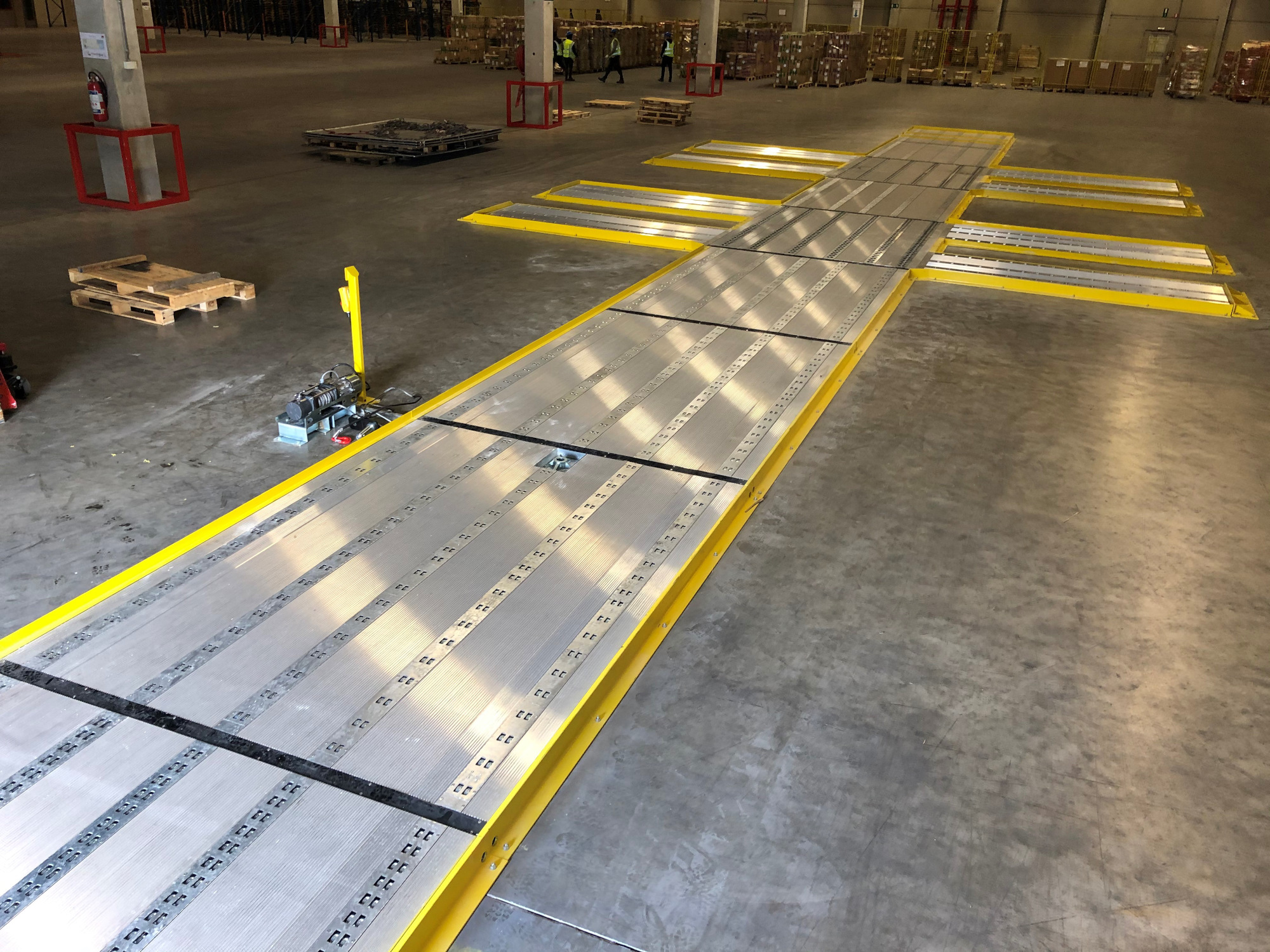 Modular Rollerbed System for Warehouses Airport Suppliers