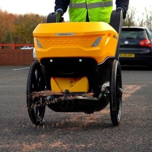 Turbocast 400™ Salt Spreader