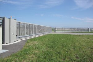 TRACKED SLIDING GATES